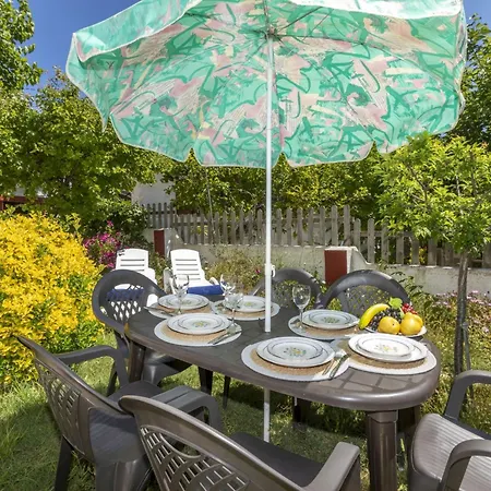 Llimona By Interhome Creixell